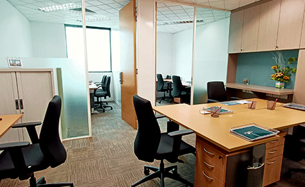 Premium office suites at Republic Plaza Level 58